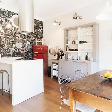 Charming Penthouse With Terrace Colosseum روما