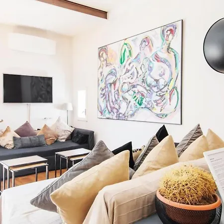 Charming Penthouse With Terrace Colosseum * روما