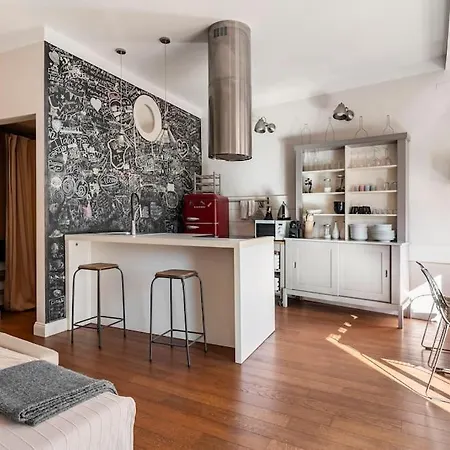 Charming Penthouse With Terrace Colosseum شقة روما